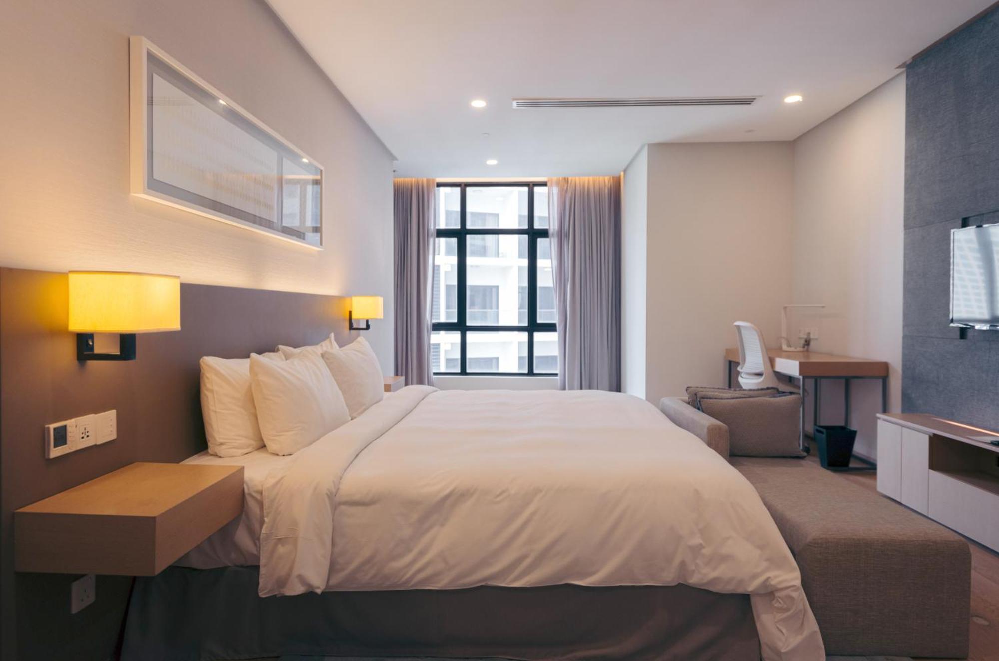 Sfera Centre Hotel 5*